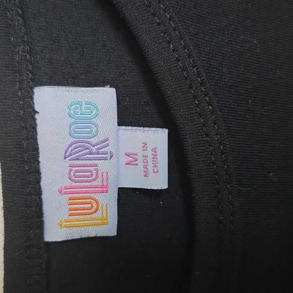 Lularoe Randy - Picture 2 of 4